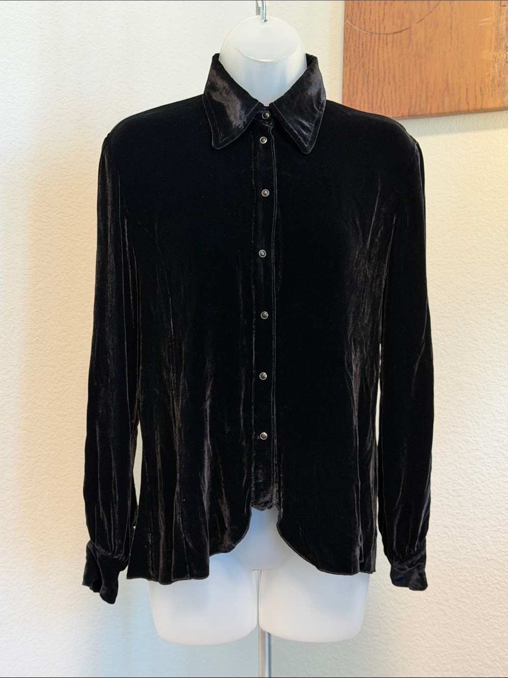 Ryan Michael- Black Velvet Button-Snap Women’s vintage top. Size S